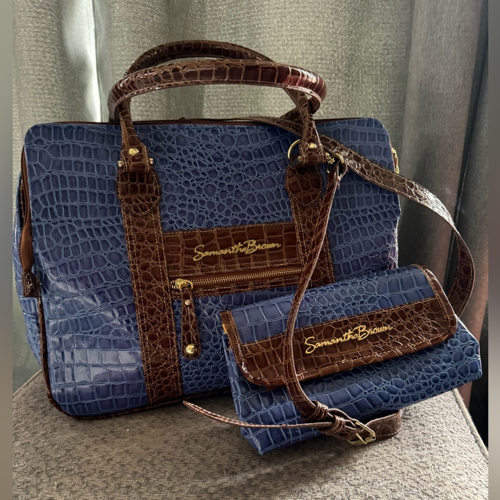 Samantha Brown 2 piece luggage set